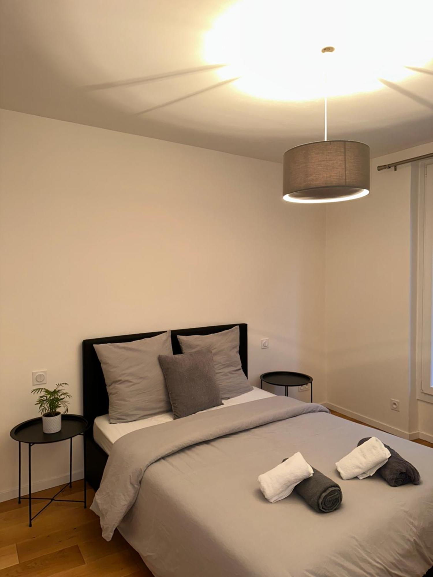 Super Appartement Refait A Neuf Beaucoup De Charme ボローニュ・ビランクー エクステリア 写真